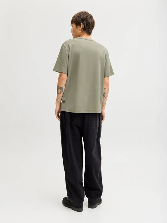 Camiseta Detroit verde con logo estampado en el frente