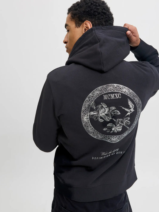 Sudadera "MCMXC" negra estampada en la espalda con capucha "MCMXC"